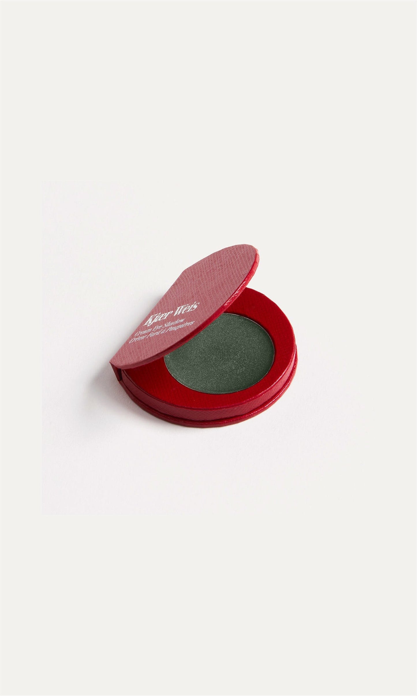 Red KW palette with lid open to show cream eye shadow