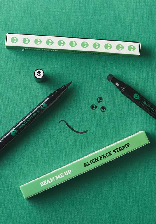 Alien | STAMP & EYELINER